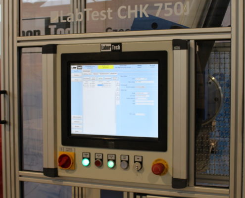 Pendulum impact tester, Charphy hammer LabTest ® CHK 750J - integrated evaluation unit