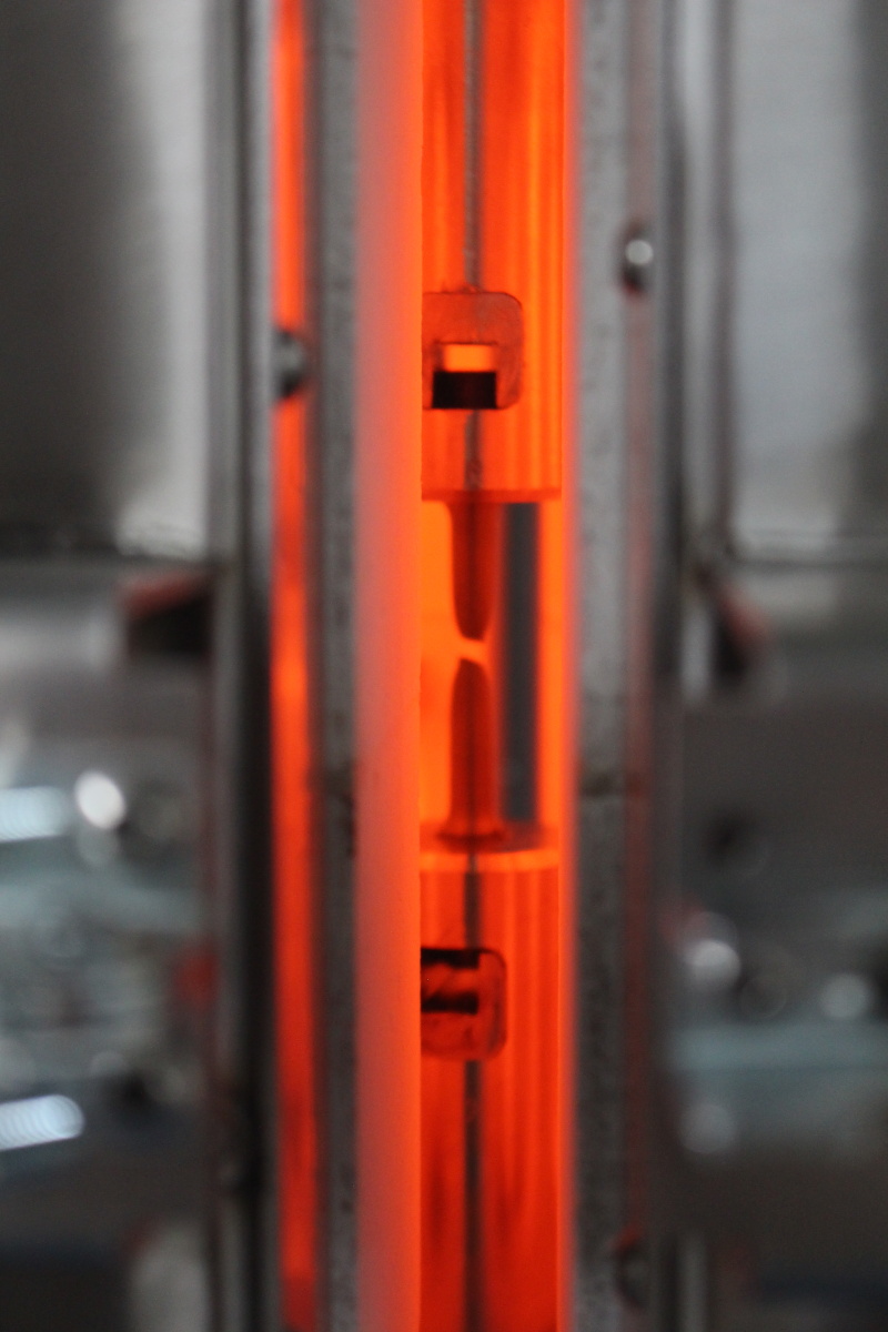 Dynamické zkušební stroje, Hydraulické zkušební stroje – LabTest 6.125H.8 – testování v 1000°C