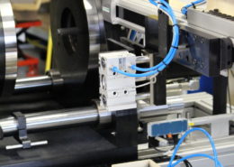 Torque measuring equipment KM.4 – automatic manipulation