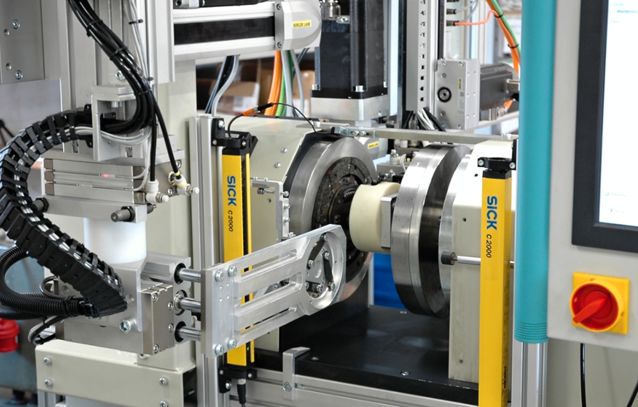 Automatizované zkušební systémy, Automated Testing Systems, Automatisierte Prüfsysteme