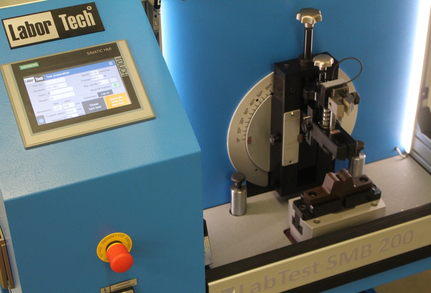 Zkoušení kovů - Testing metals - Metalle testen Zkoušení kovů - Testing metals - Metalle testen