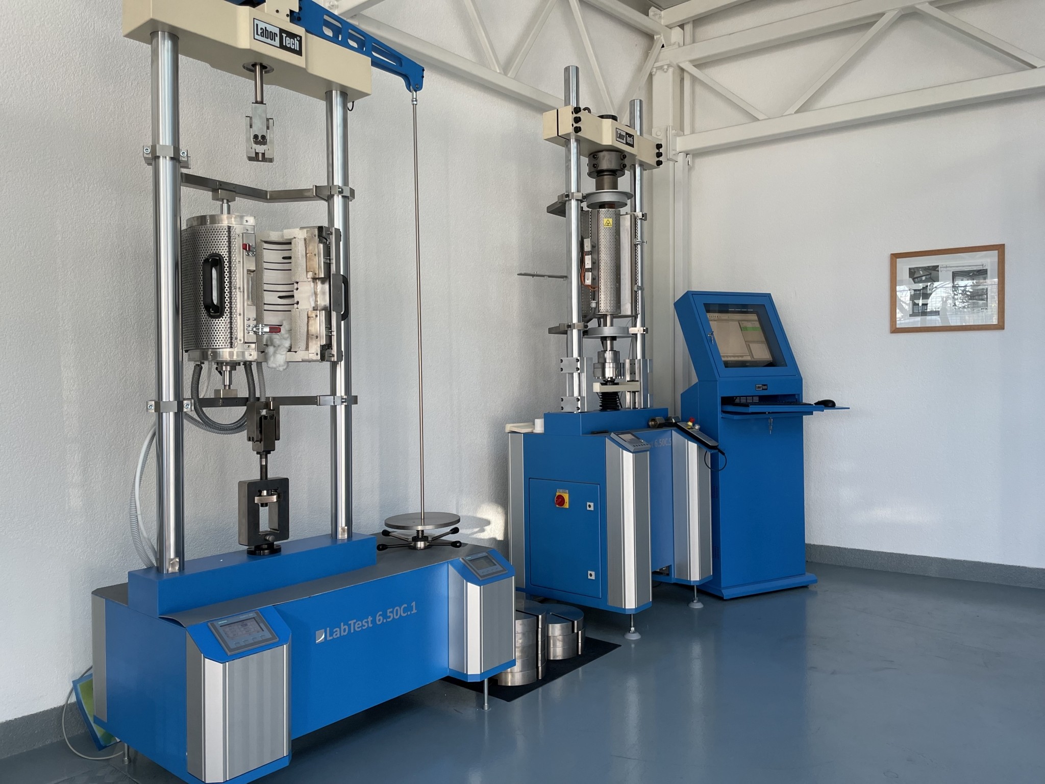 Testování v leteckém průmyslu - Testing in the aerospace industry - Tests in der Luft- und Raumfahrtindustrie